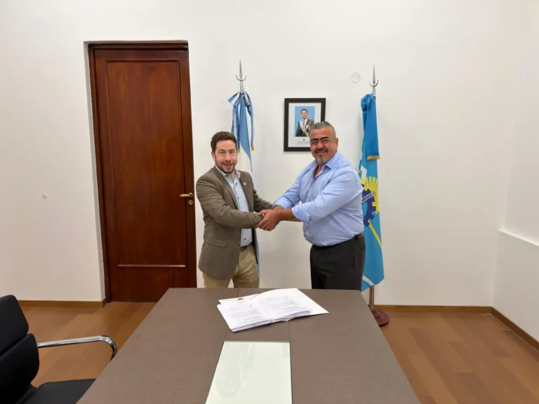 La SCPL firmó un acuerdo con el Ministerio de Seguridad del Chubut para brindar conectividad al sistema de videovigilancia en Comodoro