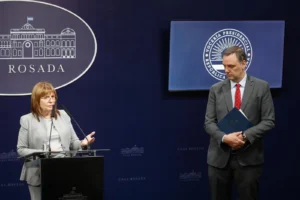 Bullrich apuró a Adorni con la declaración de bienes