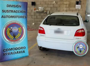 Un auto con pedido de secuestro fue localizado en un barrio de Comodoro