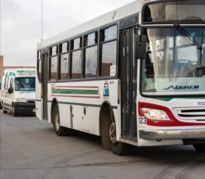 Conflicto por el traspaso de personal a Sol Bus: UTA realizó una asamblea y paralizó el servicio de colectivos en Comodoro Rivadavia