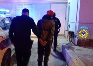 COMODORO RIVADAVIA: detienen en el barrio 30 de octubre a un hombre con pedido de captura vigente